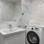 Seaside Mazowiecka Park - Wyjatkowy Na 7 Osob 2 Sypialnie, 2 Lazienki I Parking - Luxury Large With 2 Bedrooms, 2 Bathrooms And Parking *