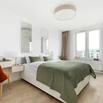 Seaside Mazowiecka Park - Wyjatkowy Na 7 Osob 2 Sypialnie, 2 Lazienki I Parking - Luxury Large With 2 Bedrooms, 2 Bathrooms And Parking Kołobrzeg