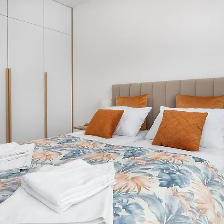 Seaside Mazowiecka Park - Wyjatkowy Na 7 Osob 2 Sypialnie, 2 Lazienki I Parking - Luxury Large With 2 Bedrooms, 2 Bathrooms And Parking Apartment Kolobrzeg